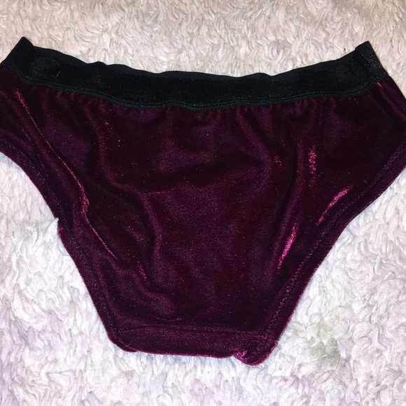 Sexy velvet bra/bralette set 💖the color so soft - Picture 6 of 7